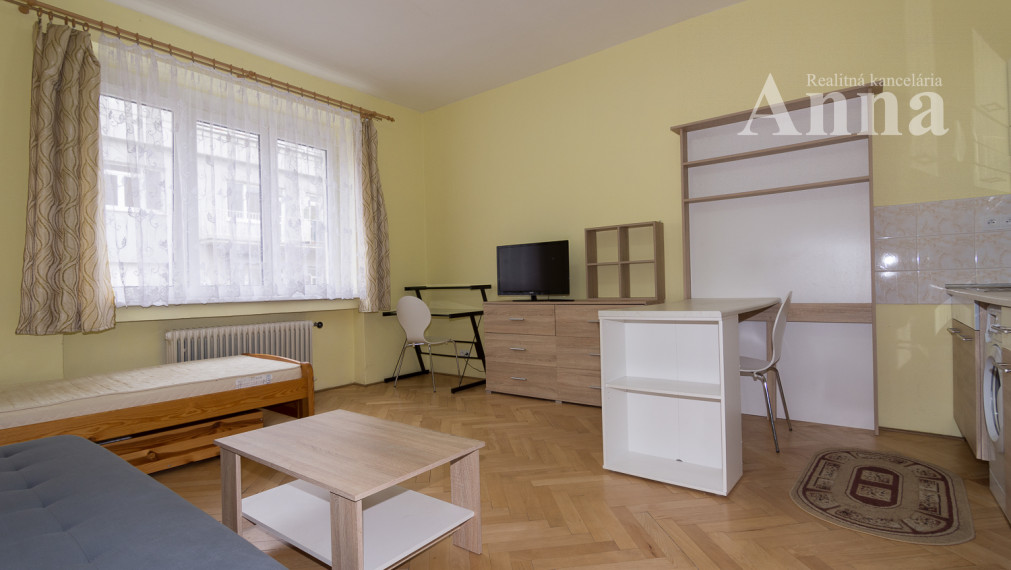 Gars. v centre - Lermontovova ul.