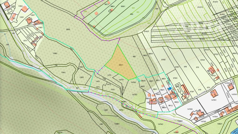Pozemok 3.135 m2 - Častá