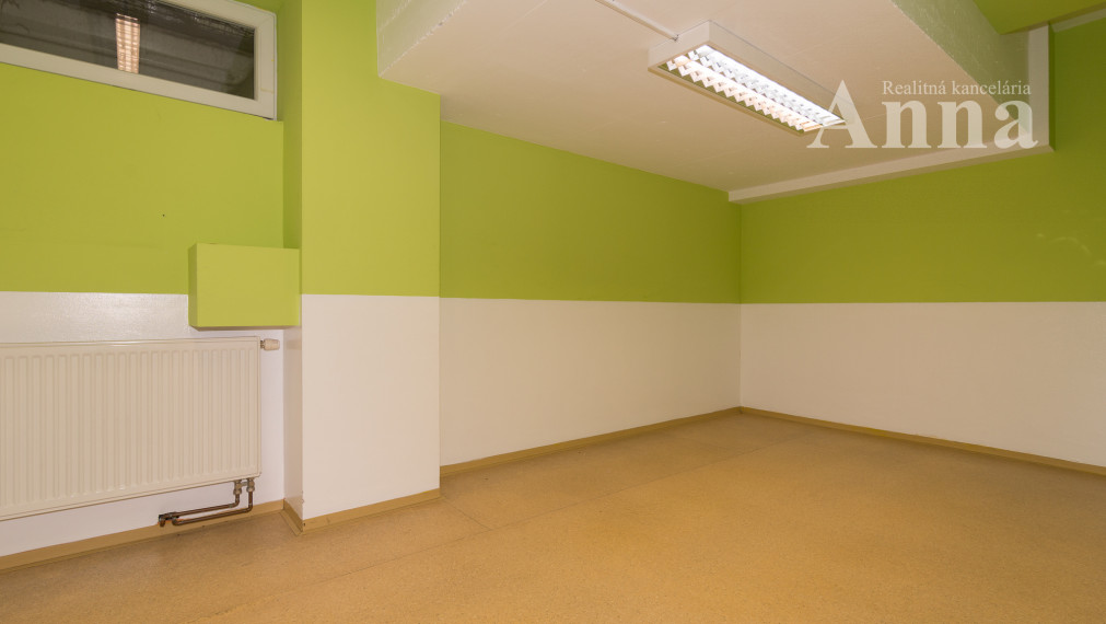 Nebytové priestory v centre Malaciek (115 m2)
