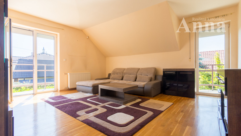 Veľký RD v peknej lokalite - Limbach