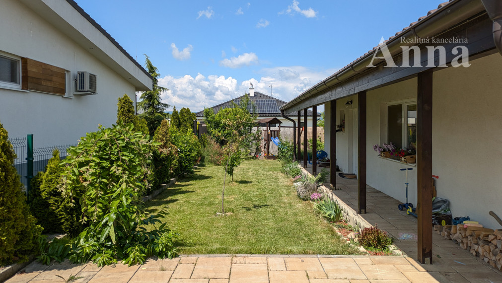 Nový rodinný 4-izb. bungalov - Šenkvice - Rezervovaný