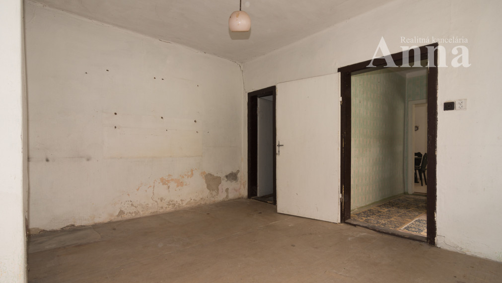 St. pozemok (1.226 m2) - Bílkove Humence