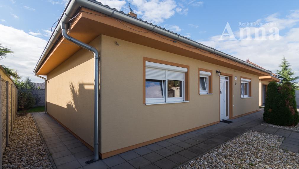 4-izb. bungalov - Slovenský Grob (Malý Raj)