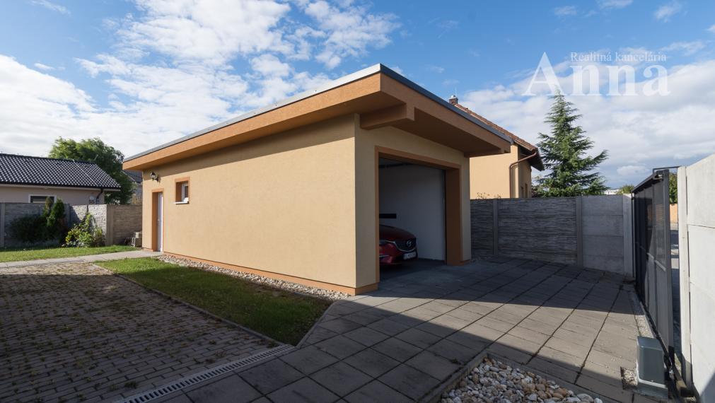 4-izb. bungalov - Slovenský Grob (Malý Raj)