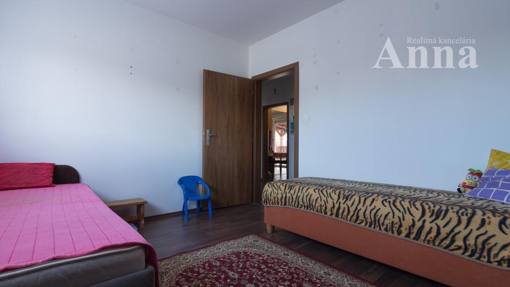 4-izb. bungalov - Slovenský Grob (Malý Raj)