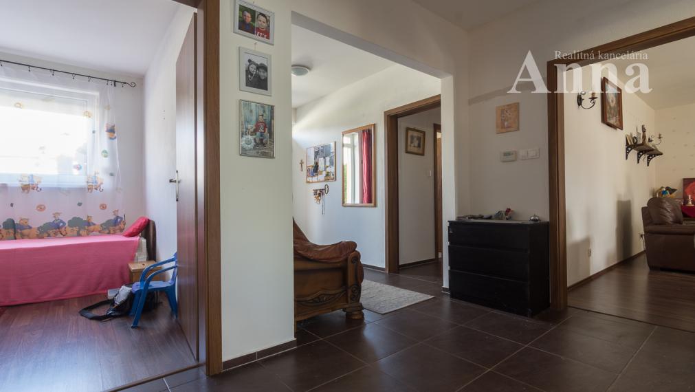 4-izb. bungalov - Slovenský Grob (Malý Raj)