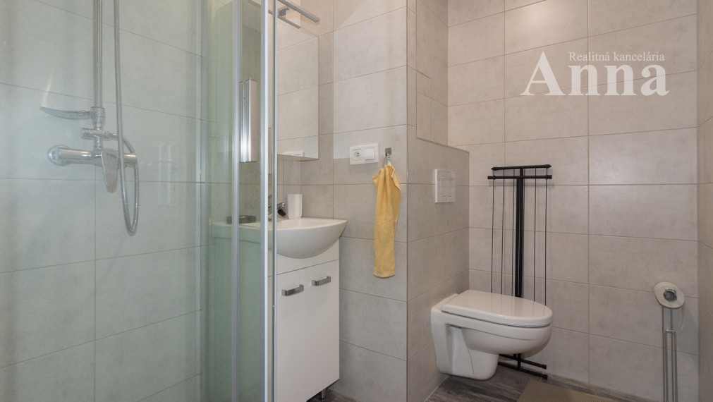 Gars. - Jašíkova ul. (po rekonštrukcii)