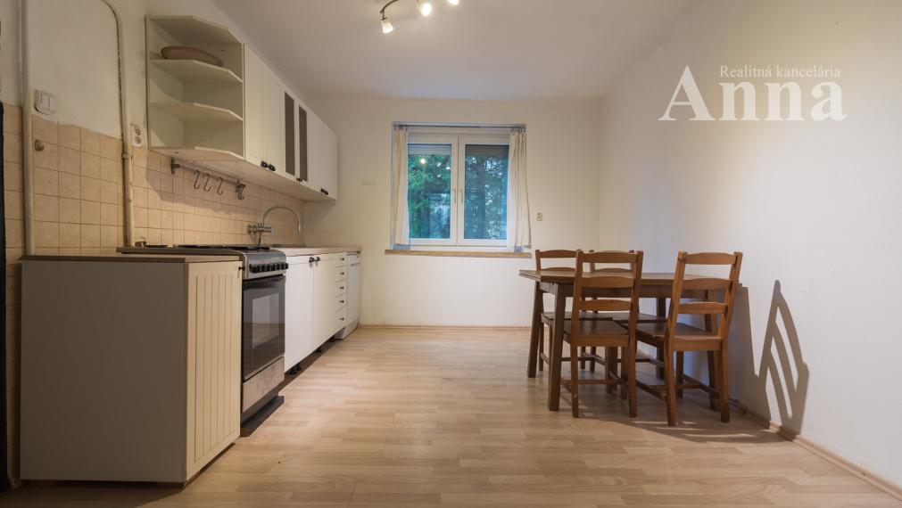 2-izb. byt v dobrej lokalite - Kvetná ul.