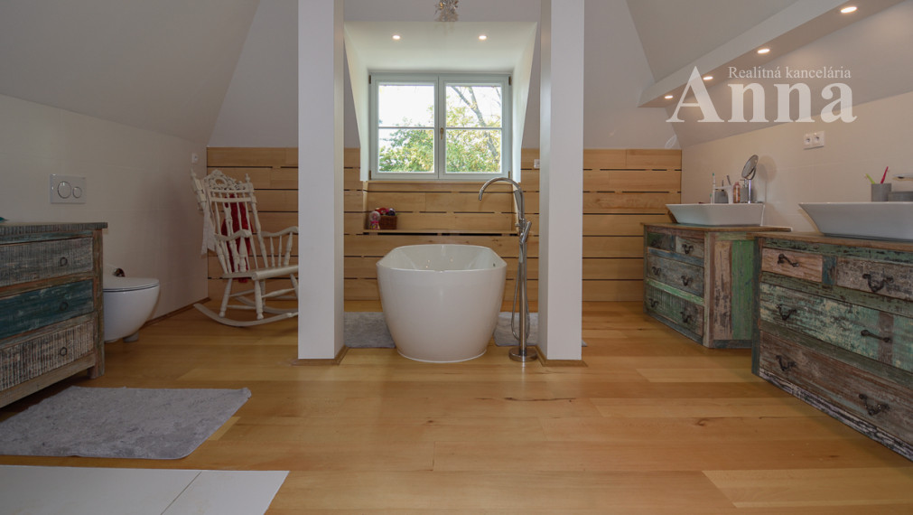 Jedinečná Vila Neubauer v Harmónii