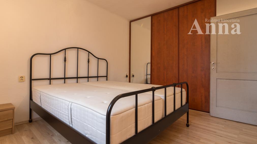 2-izb. byt v dobrej lokalite - Kvetná ul.