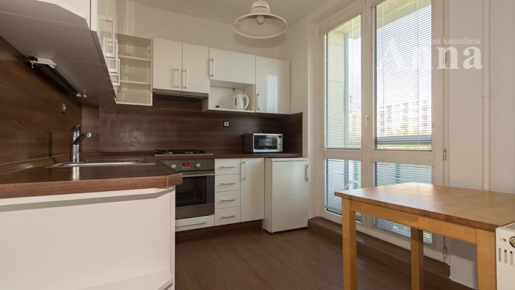 2-izb. byt - Komárnicka ul.