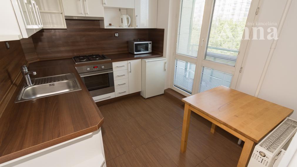 2-izb. byt - Komárnicka ul.