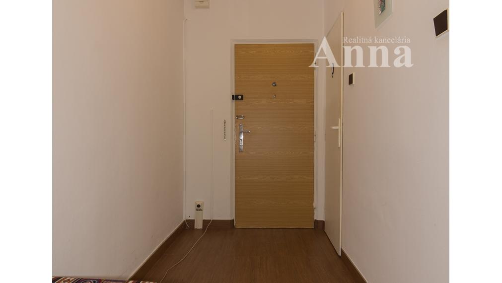 2-izb. byt - Komárnicka ul.