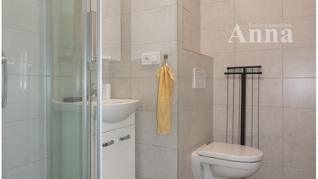 Gars. - Jašíkova ul. (po rekonštrukcii)