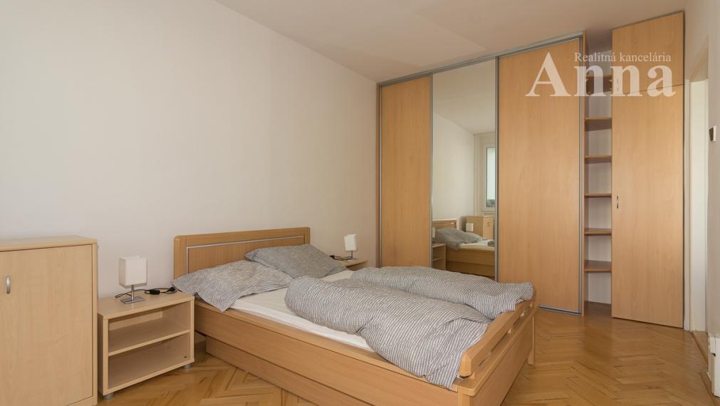 2-izb. byt - Komárnicka ul.