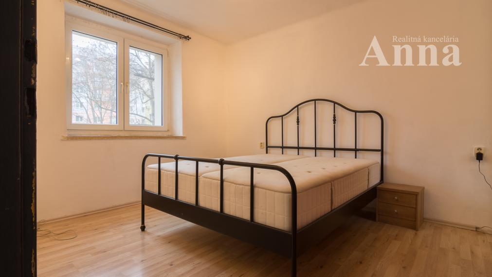 2-izb. byt v dobrej lokalite - Kvetná ul.