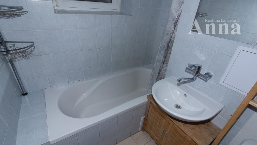 2-izb. byt v dobrej lokalite - Kvetná ul.