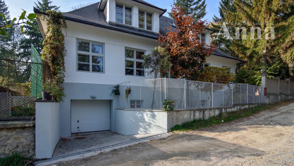 Jedinečná Vila Neubauer v Harmónii