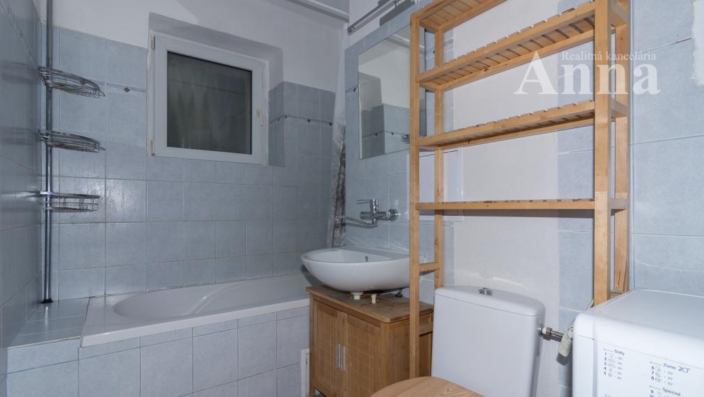 2-izb. byt v dobrej lokalite - Kvetná ul.