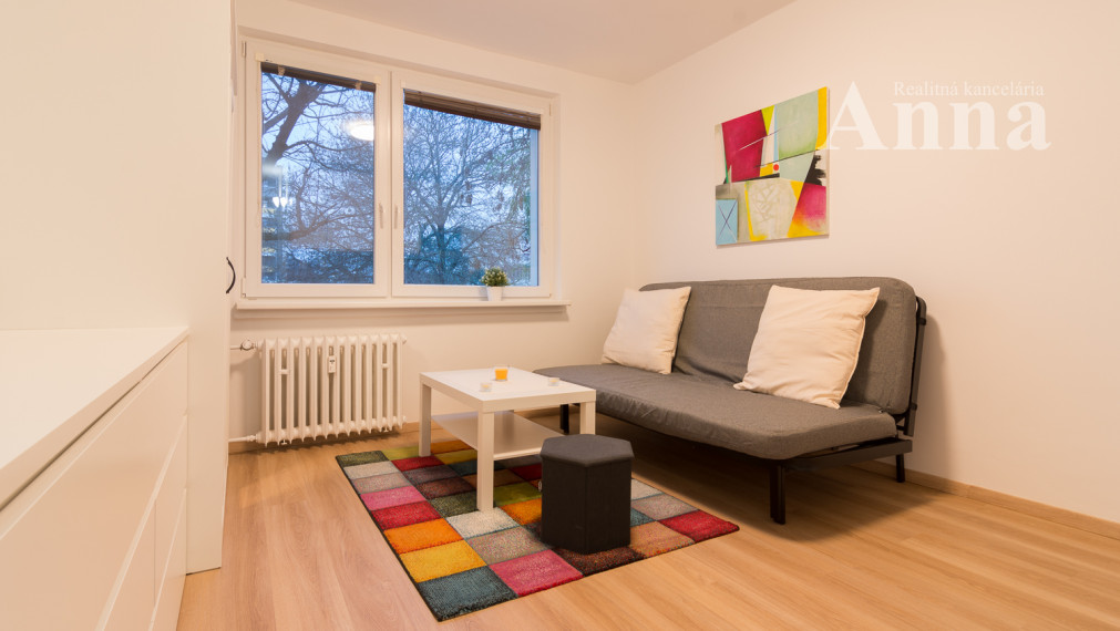 Gars. - Jašíkova ul. (po rekonštrukcii)