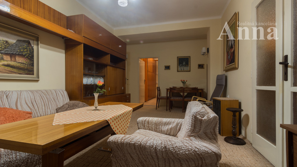 3-izb. byt v tehlovom dome - Haburská ul.