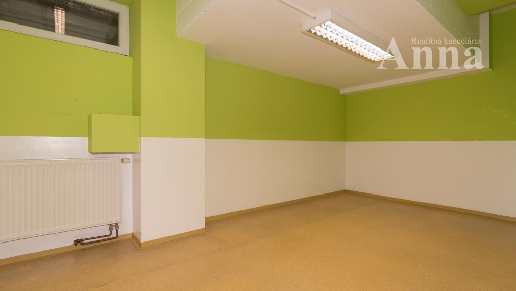 Nebytové priestory v centre Malaciek (115 m2)