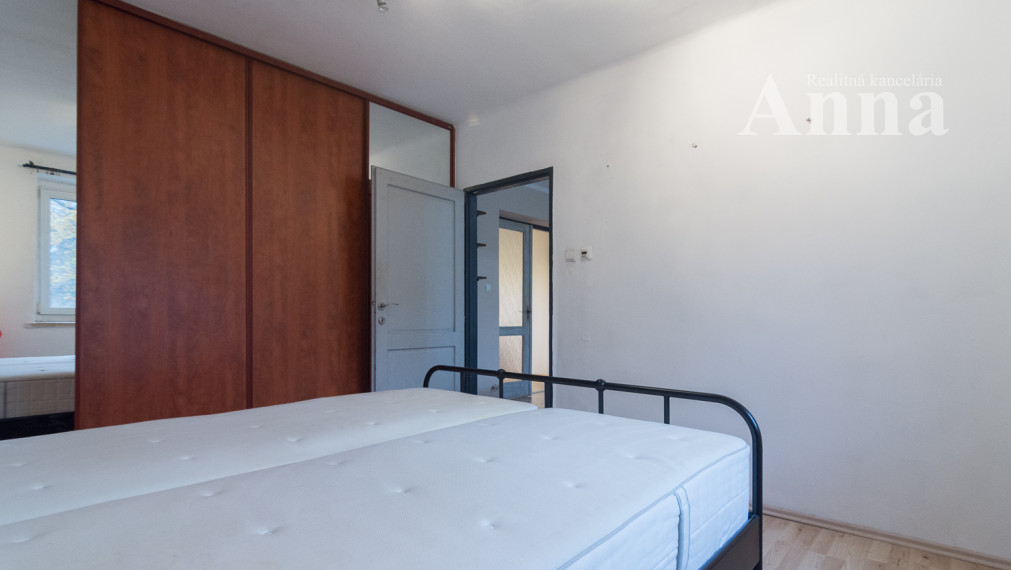 2-izb. byt v dobrej lokalite - Kvetná ul.