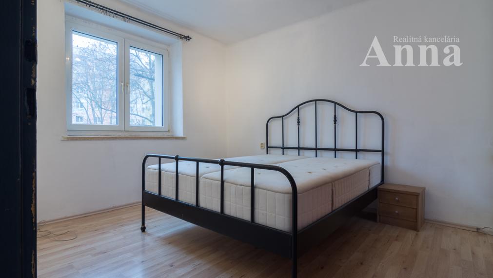 2-izb. byt v dobrej lokalite - Kvetná ul.