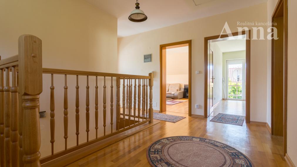 Veľký RD v peknej lokalite - Limbach