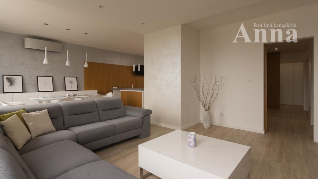 Nadštandardný 4-izb. byt s terasou a parkovaním - Stupava