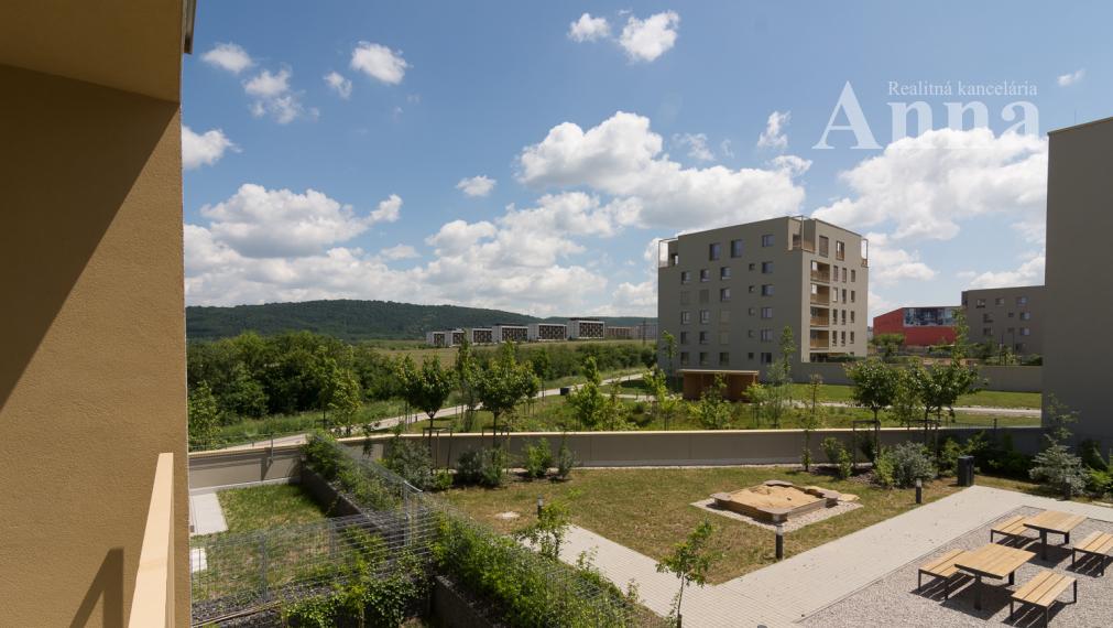 3-izb. byt v novostavbe Bory + parkovanie