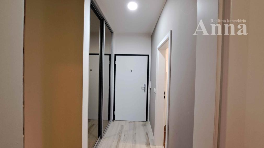 Prenájom 2-izb byt v Slnečniciach