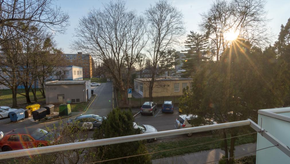 Veľký 2-izb. byt v Petržalke - Vilová ul.