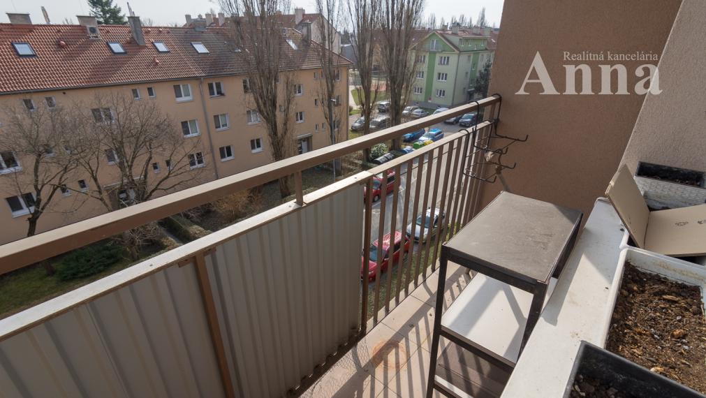 2-izb. byt - Kadnárová ul.