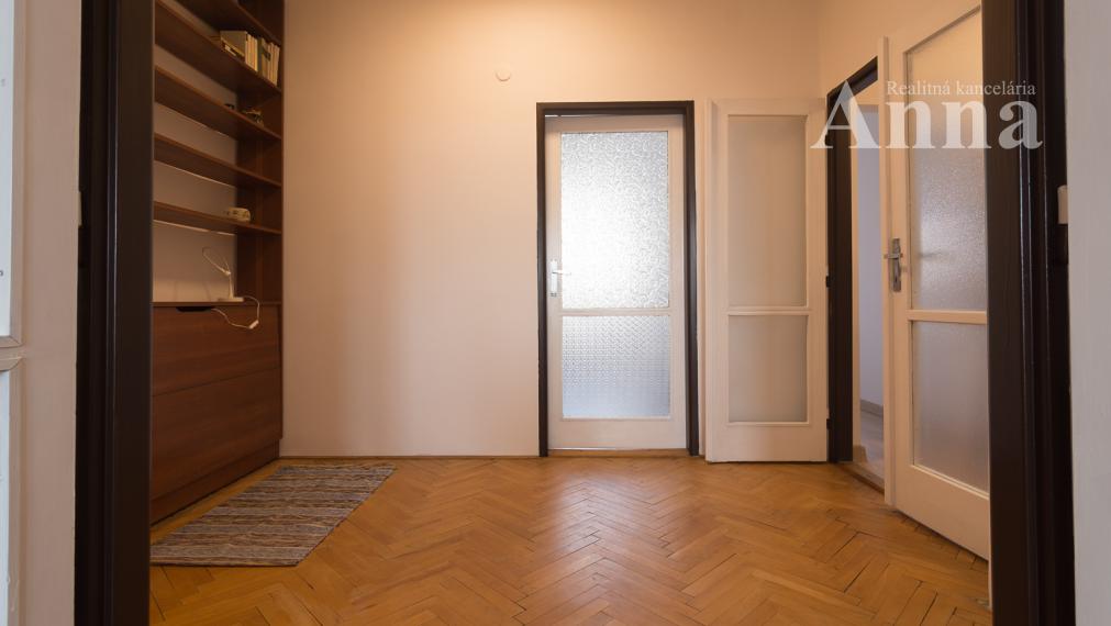 2-izb. byt - Kadnárová ul.