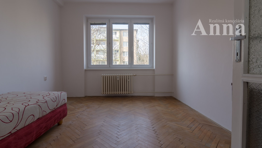 2-izb. byt - Kadnárová ul.