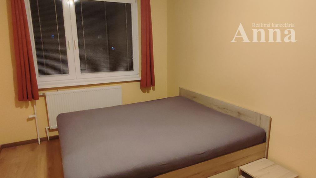 Prenájom 4-izb byt,Ševčenkova ul. v Petržalke