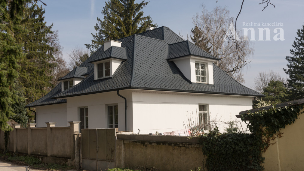 Jedinečná Vila Neubauer v Harmónii