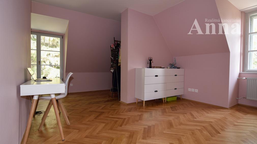 Jedinečná Vila Neubauer v Harmónii