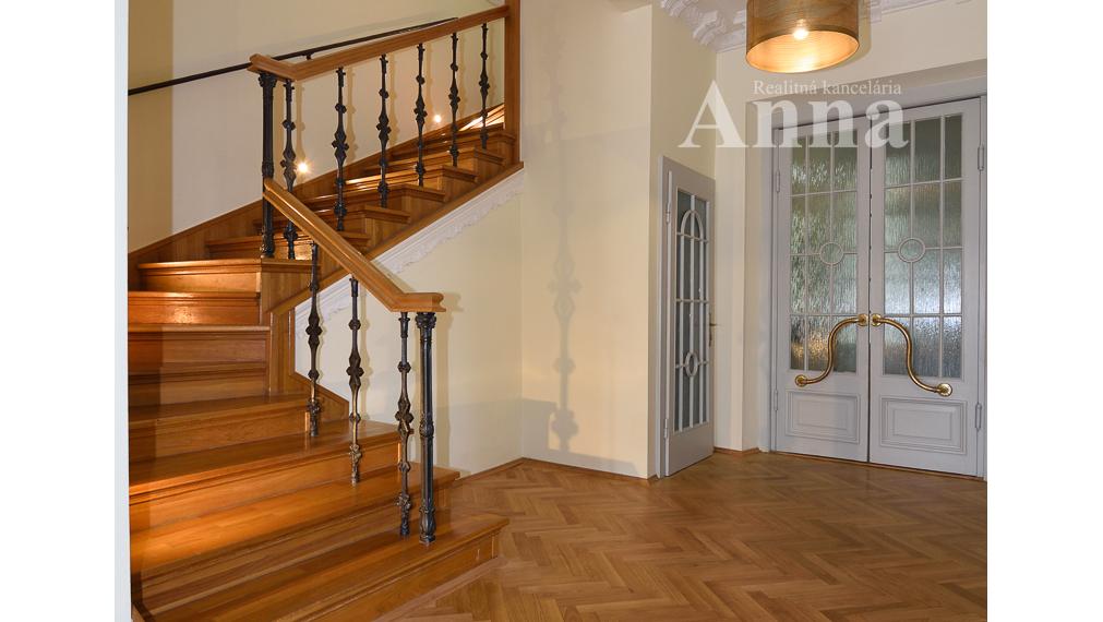 Jedinečná Vila Neubauer v Harmónii