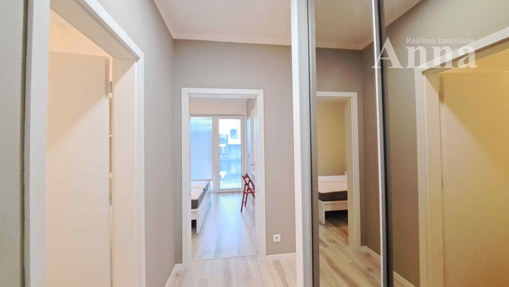 Prenájom 2-izb byt v Slnečniciach