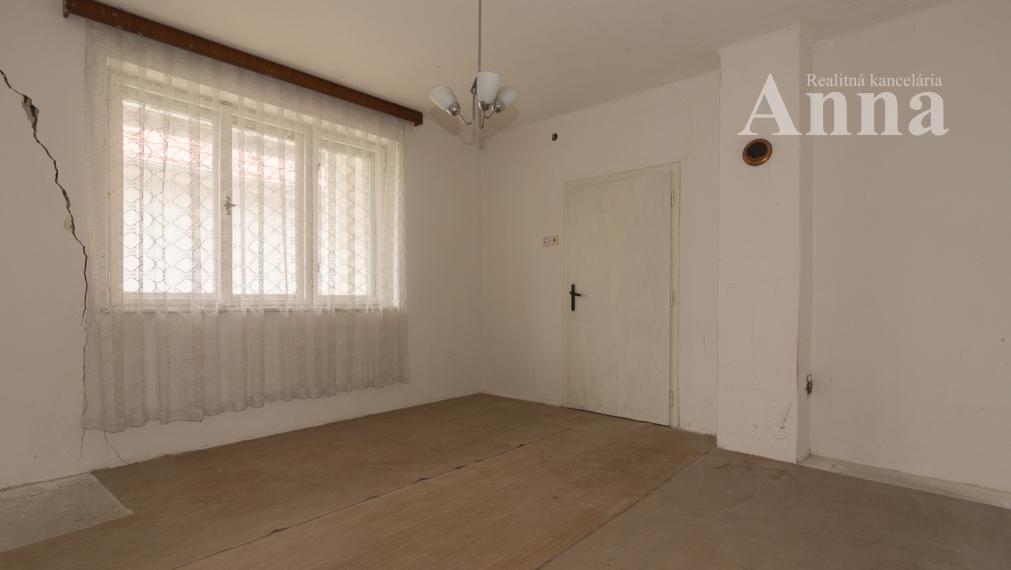 St. pozemok (1.226 m2) - Bílkove Humence