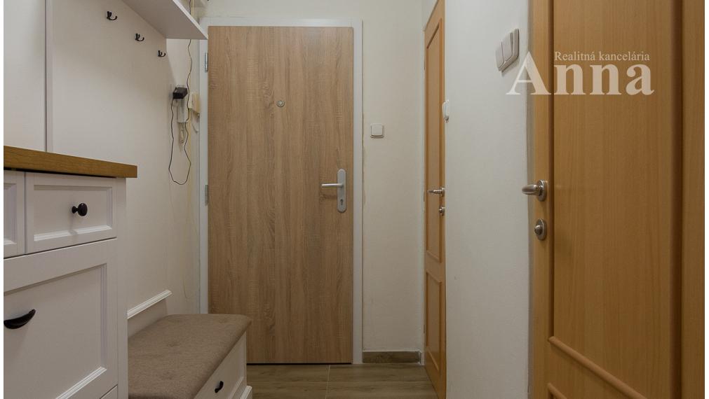 3-izb. byt po rek. - Bazovského ul.