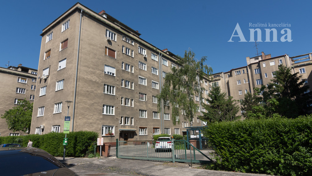 2-izb. byt v centre - Záhradnícka ul.