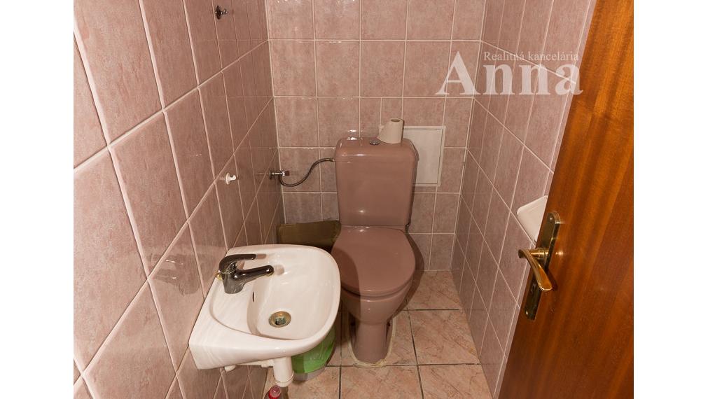 2,5-izb. byt - Novobanská ul.