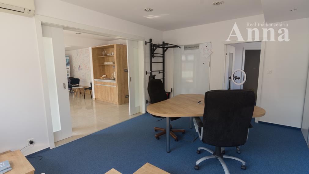 Obchodný priestor (100 m2) - Mierová ul.