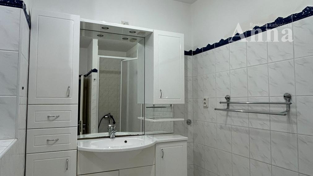 1-izb byt - Farského ul.