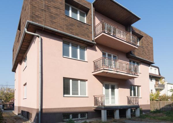 2,5-izb. byt - Novobanská ul.