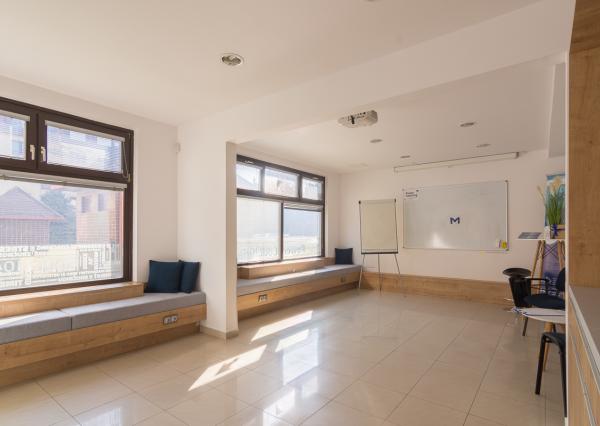 Obchodný priestor (100 m2) - Mierová ul.