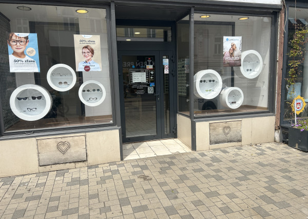 Obch. priestor s výkladom (70 m2) - Obchodná ul.